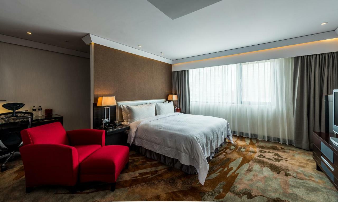 The Tango Taichung Hotell Exteriör bild